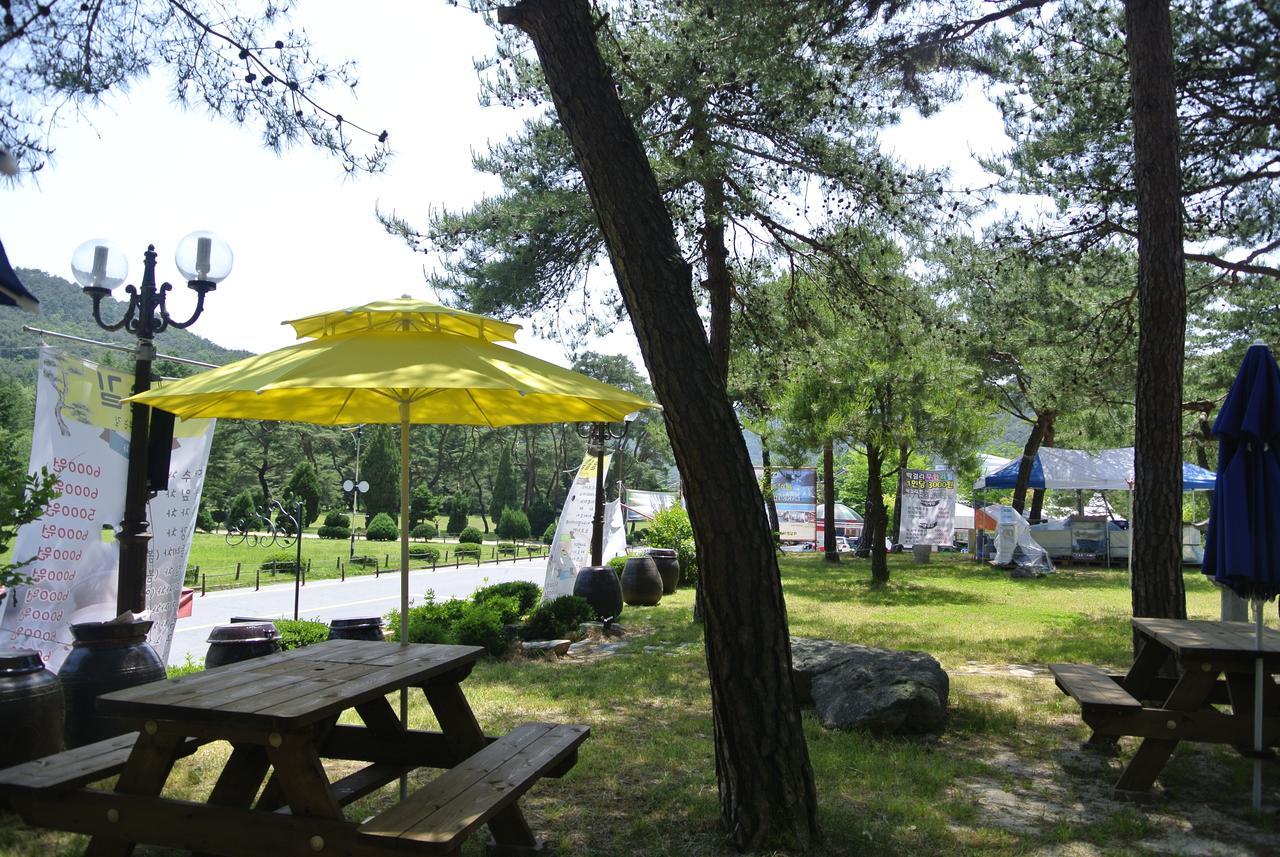 Lake Hills Hotel Songnisan Boeun Exteriér fotografie